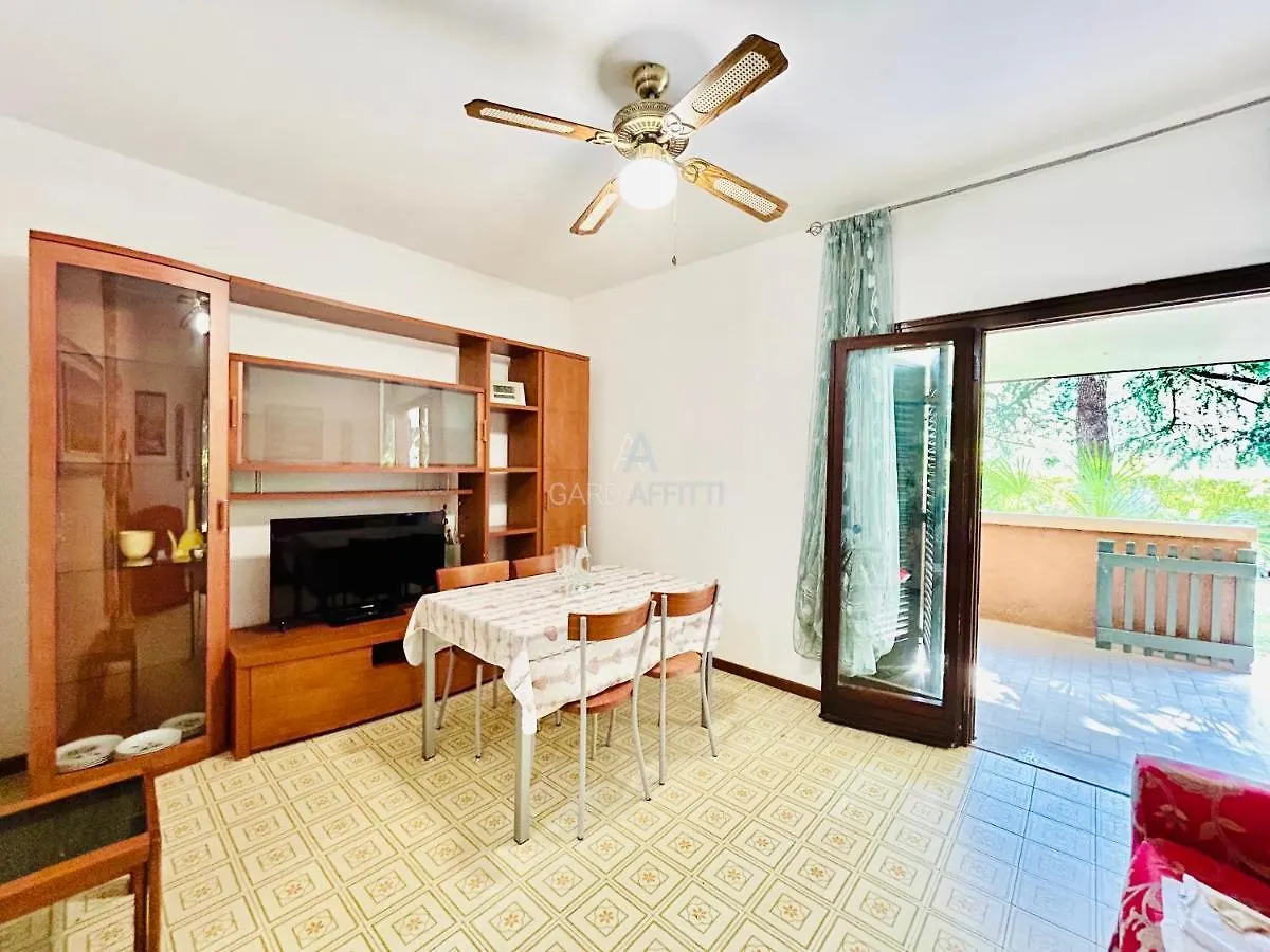 Ferienwohnung Flora Rif Sirmione 0*,