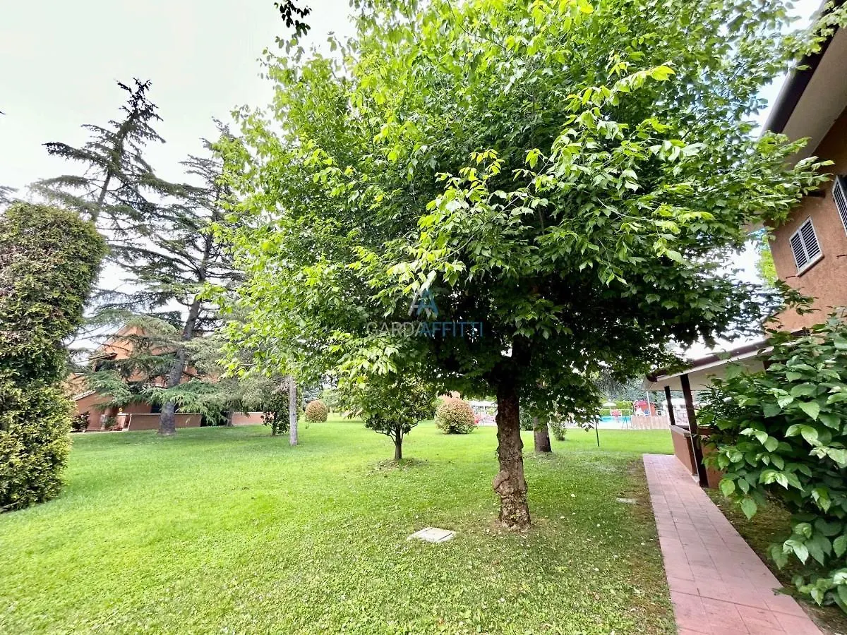 Apartment Ferienwohnung Flora Rif Sirmione Italien